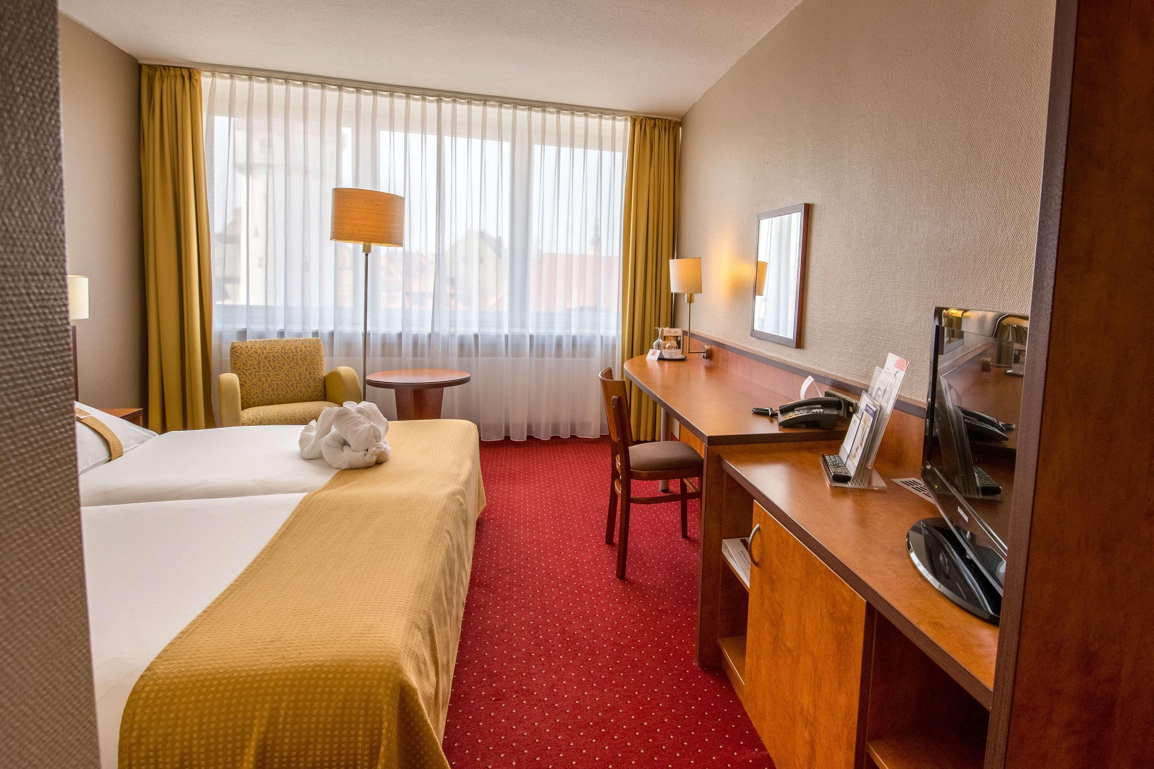 Best Western Plus Hotel Баутцен Экстерьер фото